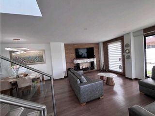Foto 4 de Hermosa casa para venta en Cota