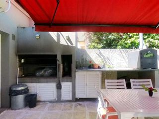 Foto 62 de CASA CON JARDÍN Y PILETA VICENTE LOPEZ