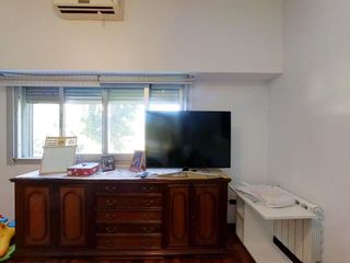 Foto 41 de CASA CON JARDÍN Y PILETA VICENTE LOPEZ