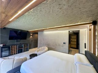 Foto 11 de Exclusiva Casa de 3 Niveles en el Corazón de El Poblado