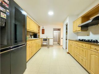 Foto 25 de Exclusiva Casa de 3 Niveles en el Corazón de El Poblado