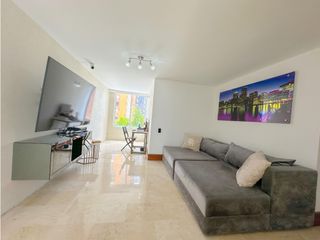 Foto 10 de Exclusiva Casa de 3 Niveles en el Corazón de El Poblado