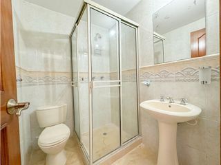 Foto 26 de Exclusiva Casa de 3 Niveles en el Corazón de El Poblado