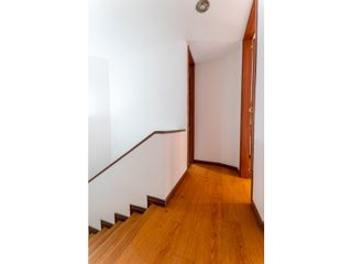 Foto 5 de Apartamento Amoblado en Arriendo - Rincon del Chico - 77m2, 1H, 3B, 2P