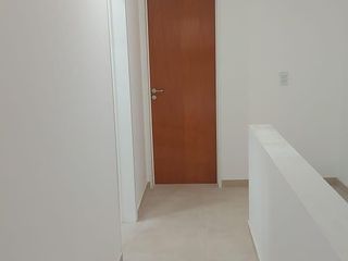 Foto 5 de Venta Dúplex en Centenario - Barrio Fulcinitti