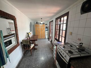 Foto 6 de Casa en  venta en Barrio Salud Pública