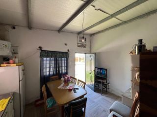 Foto 7 de Cuatro viviendas en venta