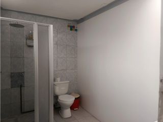 Foto 12 de Jipijapa, Casa Comercial en Renta, 900m2, 10 Ambientes