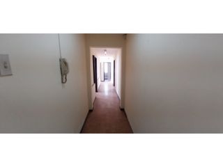 Foto 4 de Av. La República, Oficina en Renta, 150m2, 3 Ambientes