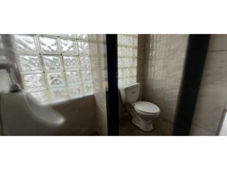 Foto 9 de Av. La República, Oficina en Renta, 150m2, 3 Ambientes