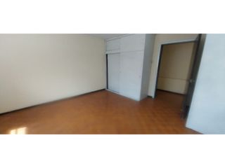 Foto 6 de Av. La República, Oficina en Renta, 150m2, 3 Ambientes