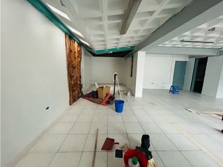 Foto 5 de Jipijapa, Local Comercial en Renta, 100m2, 2 Ambiente