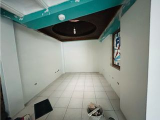 Foto 4 de Jipijapa, Local Comercial en Renta, 100m2, 2 Ambiente