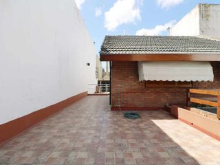 Foto 59 de VENTA HERMOSA CASA 5 AMB. V. PUEYRREDÓN