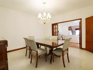 Foto 22 de VENTA HERMOSA CASA 5 AMB. V. PUEYRREDÓN