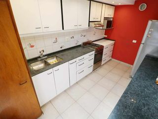 Foto 32 de VENTA HERMOSA CASA 5 AMB. V. PUEYRREDÓN