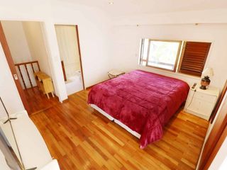 Foto 55 de VENTA HERMOSA CASA 5 AMB. V. PUEYRREDÓN