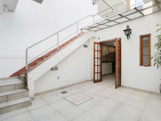 Foto 33 de VENTA HERMOSA CASA 5 AMB. V. PUEYRREDÓN