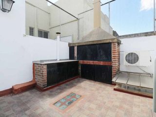 Foto 40 de VENTA HERMOSA CASA 5 AMB. V. PUEYRREDÓN