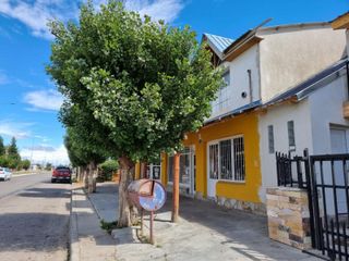 Foto 4 de EXCELENTES LOCALES COMERCIALES Y DEPARTAMENTO EN GOBERNADOR COSTA