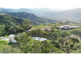 Foto 7 de VENDO LOTE EN ALTO DE PAJAS, CONDOMINIO  DOS MADEROS