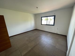 Foto 7 de Departamento - La Plata