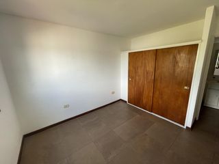 Foto 6 de Departamento - La Plata