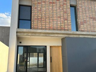 Foto 1 de Venta Duplex  Dos Dormitorios a estrenar en Centenario