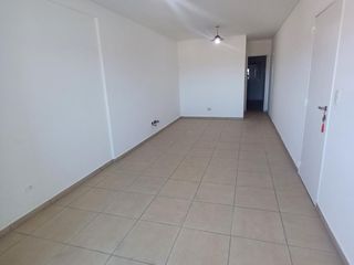 Foto 2 de Departamento - Lomas de Zamora Oeste