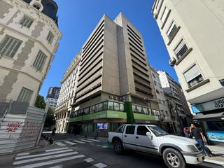 Foto 1 de Marcelo T. de Alvear y Maipu - Cochera fija - Venta - Retiro