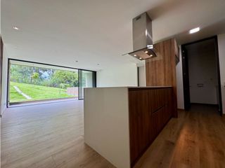 Foto 3 de Vendo apartamento para estrenar en Las palmas. El poblado
