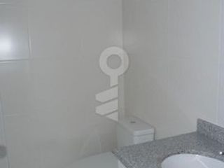 EXCELENTE OFICINA 89M2, 2BAÑOS,2COCHERAS, SIN MUEBLES, IMPLEMENTADA, SUPER PRECIO, EN SAN ISIDRO