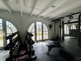 Foto 30 de ACOGEDORA CASA EN ALQUILER DE ESTILO MEDITERRANEO EN SAN ISIDRO