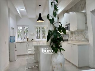 Foto 12 de ACOGEDORA CASA EN ALQUILER DE ESTILO MEDITERRANEO EN SAN ISIDRO