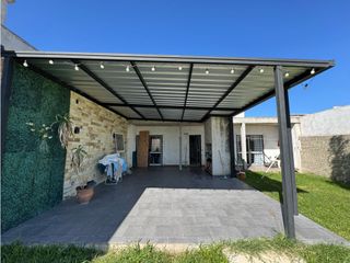 Foto 25 de Venta casa San benito dos dormitorios cochera doble y pileta.
