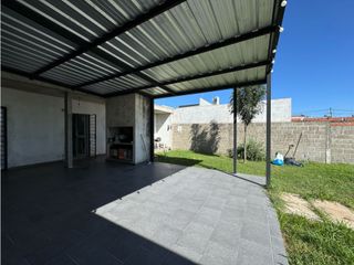 Foto 26 de Venta casa San benito dos dormitorios cochera doble y pileta.