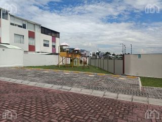 Foto 10 de CASA DE VENTA EN CONOCOTO