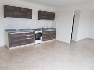 Foto 17 de Departamento en alquiler en Remedios de Escalada Oeste