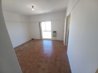 Foto 2 de ALQUILER 3 AMBIENTES