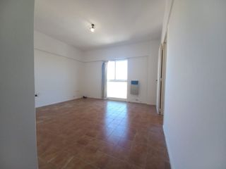 Foto 4 de ALQUILER 3 AMBIENTES