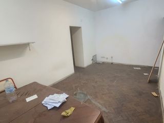 Foto 4 de Departamento de 3 ambientes en Venta en Almagro