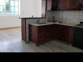 Foto 6 de Chalet en Alquiler Villa Sarmiento / Moron (A034 1150)