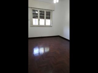 Foto 14 de Chalet en Alquiler Villa Sarmiento / Moron (A034 1150)