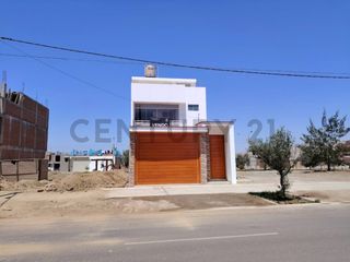 Foto 33 de HERMOSA  CASA DE ESTRENO EN VENTA -  URBANIZACION  EL OLIVAR - TACNA