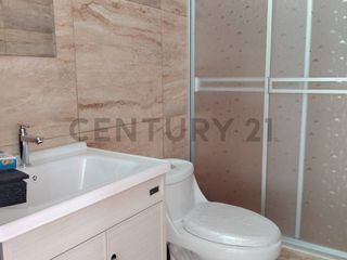 Foto 21 de HERMOSA  CASA DE ESTRENO EN VENTA -  URBANIZACION  EL OLIVAR - TACNA
