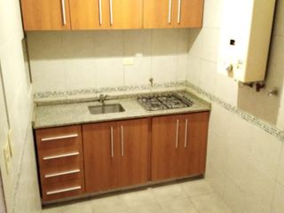 Foto 8 de Monoambiente en alquiler - Recoleta - Riobamba 1100