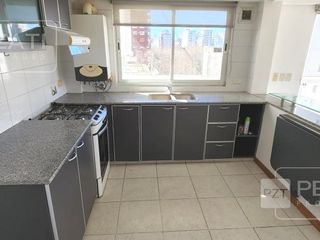 Foto 6 de Departamento en  alquiler por 24 meses. 4 ambientes. Todo al frente. Cochera. Baulera.