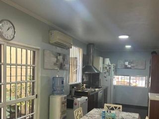 Foto 19 de Casa en venta - 5 Dormitorios 4 Baños - 546Mts2 - Posadas