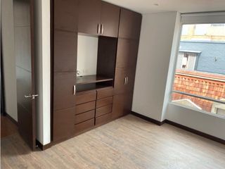 Foto 14 de Apto Duplex Venta Chico Navarra