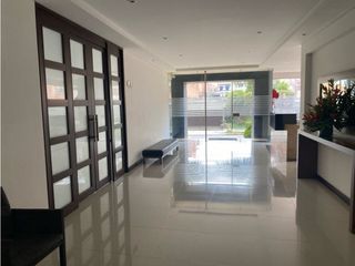 Foto 4 de Apto Duplex Venta Chico Navarra